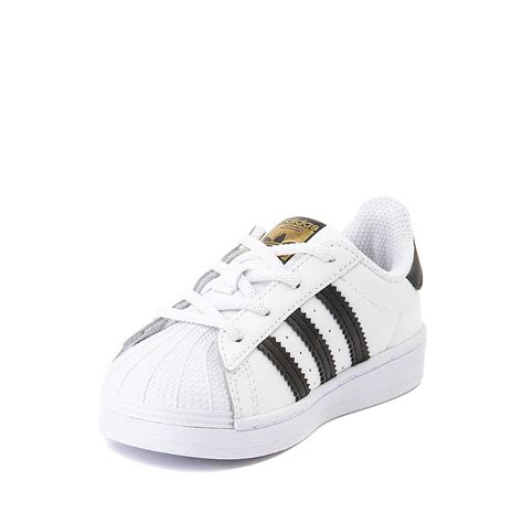 youth adidas superstar shoes